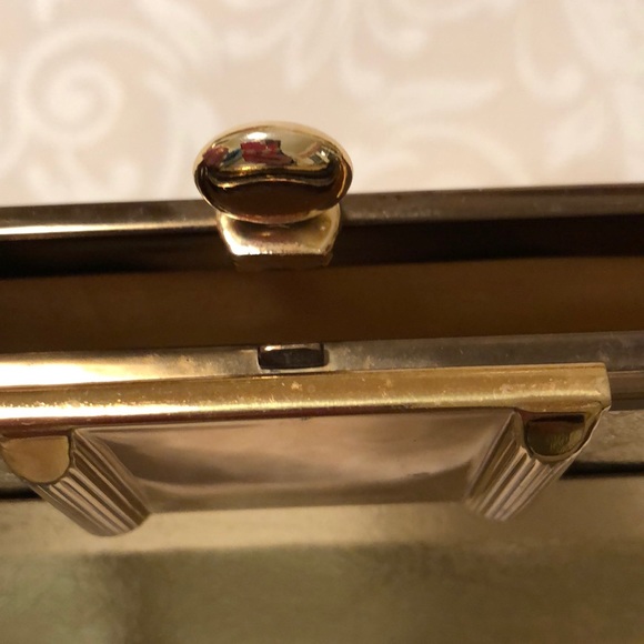 Vintage Gold Purse made in USA by Edwardo - Picture 3 of 7